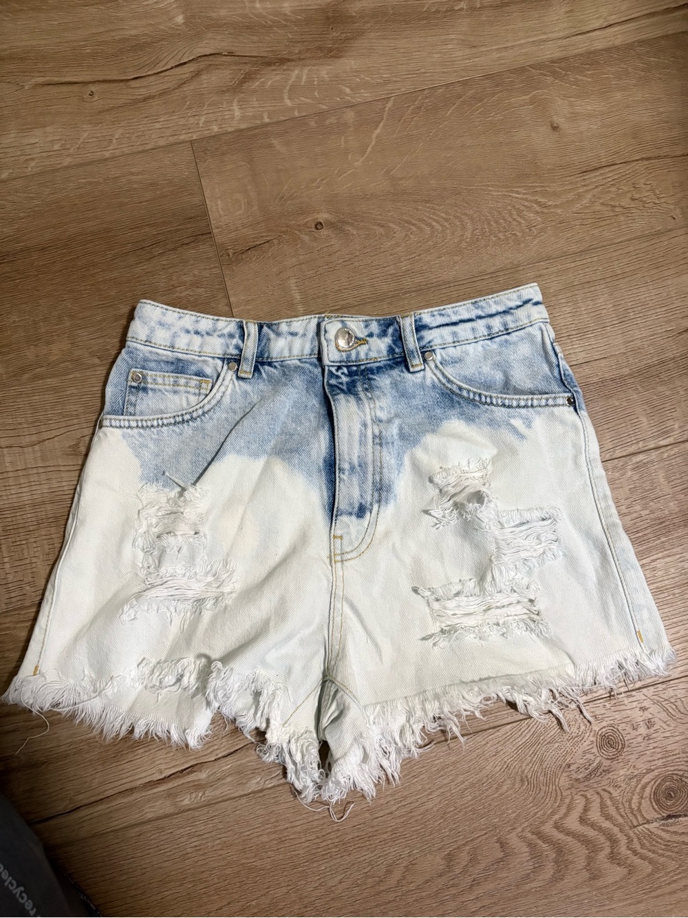 Zara Two-Tone Distressed Denim Shorts - Light Blue & White